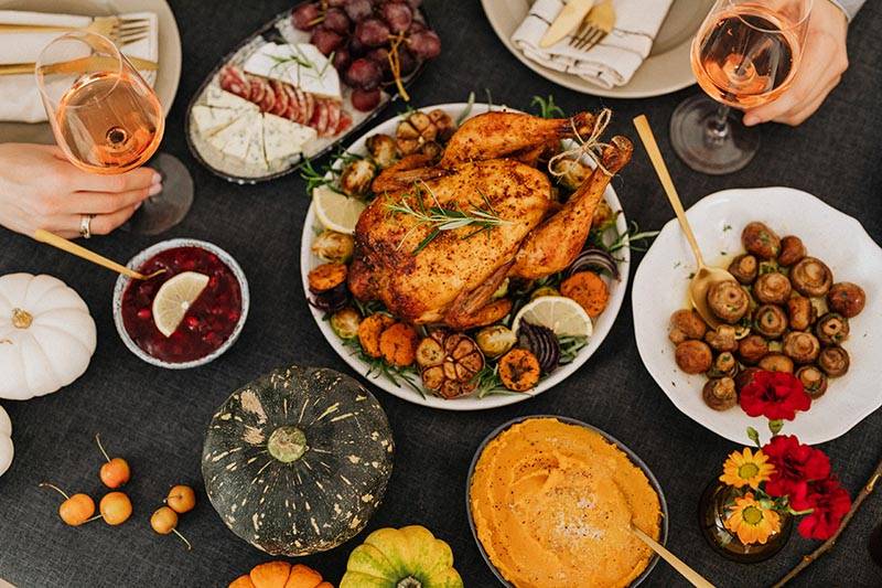 Grateful Grub: Thanksgiving Menus for Everyone